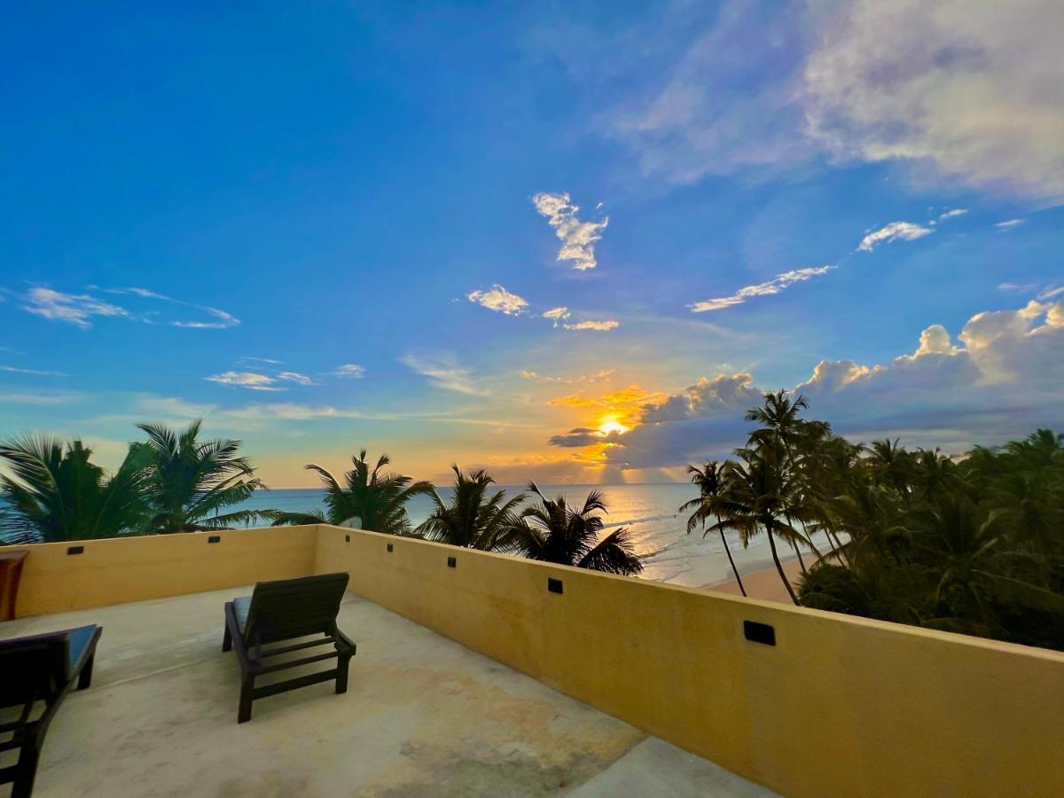 Top Secret Beach Hotel Matara Exterior photo